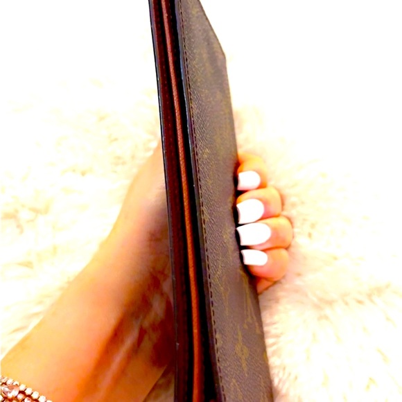 Authentic Louis Vuitton Mono Bifold Long Wallet - Picture 6 of 15